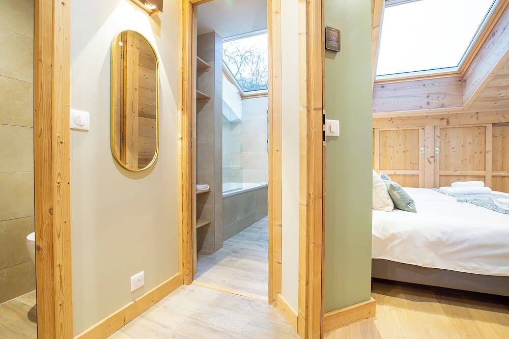 Das Hotel liegt in der beneidenswertesten Position im Dorfzentrum - 80 m von den Pisten entfernt. in Morzine, Les Portes du Soleil