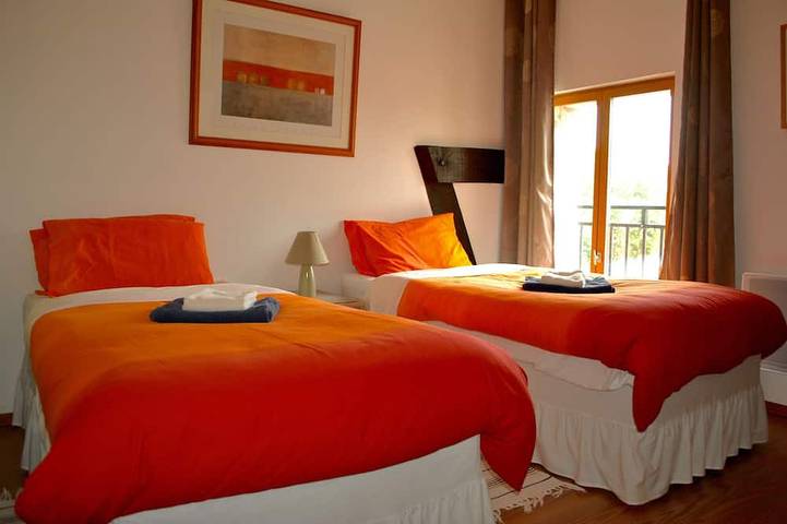 Gîte pour 8 personnes, avec jardin et terrasse à Sainteny - 2