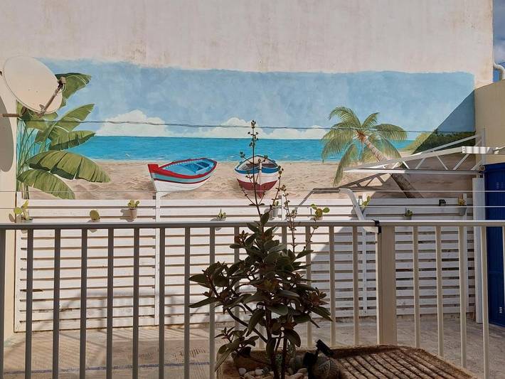 Ferienwohnung für 8 Personen, mit Terrasse und Ausblick, kinderfreundlich in Marina di Ragusa