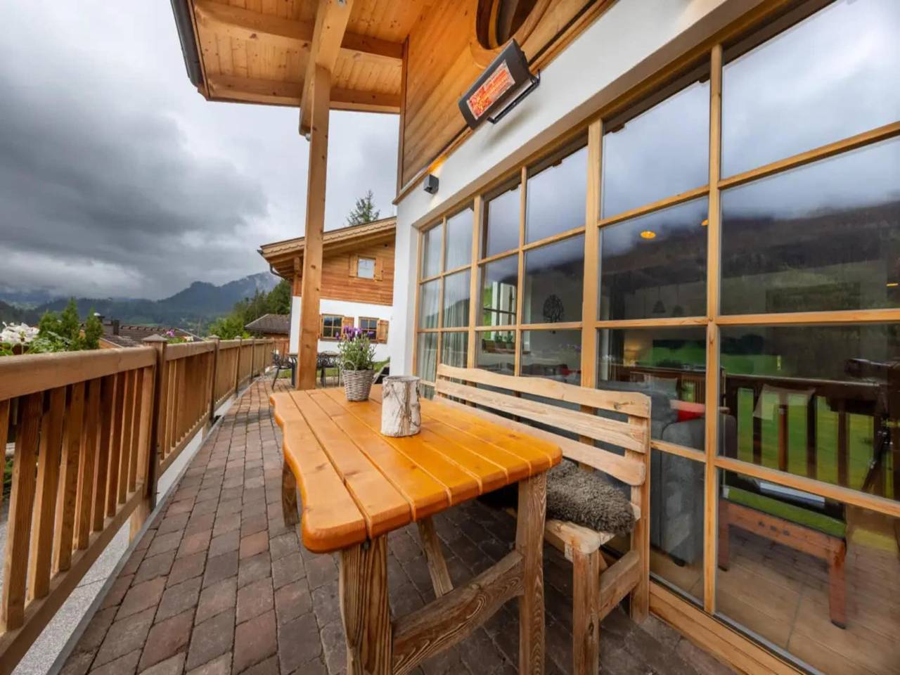 Stilvolles Alpenchalet für zehn Personen in Pinzgau