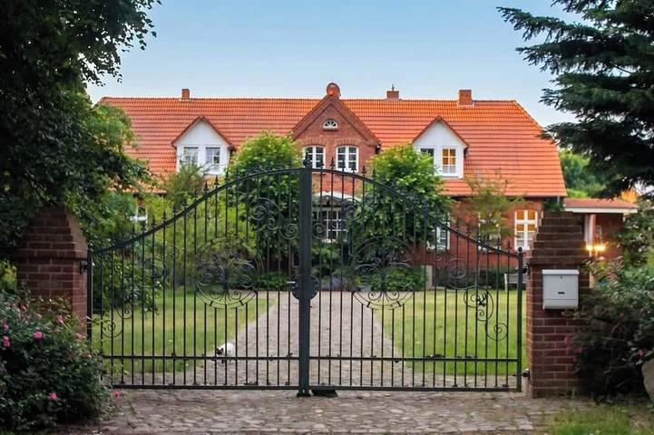 Ferienhaus für 4 Personen, mit Terrasse und Garten in Ganzlin