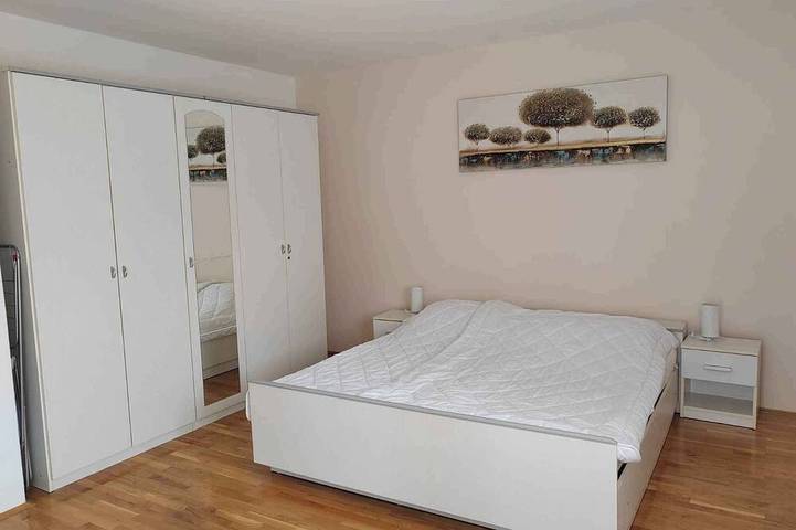 Appartement entier, Appartement de vacances avec balcon et climatisation in Rovinj (Istria), Rovinj