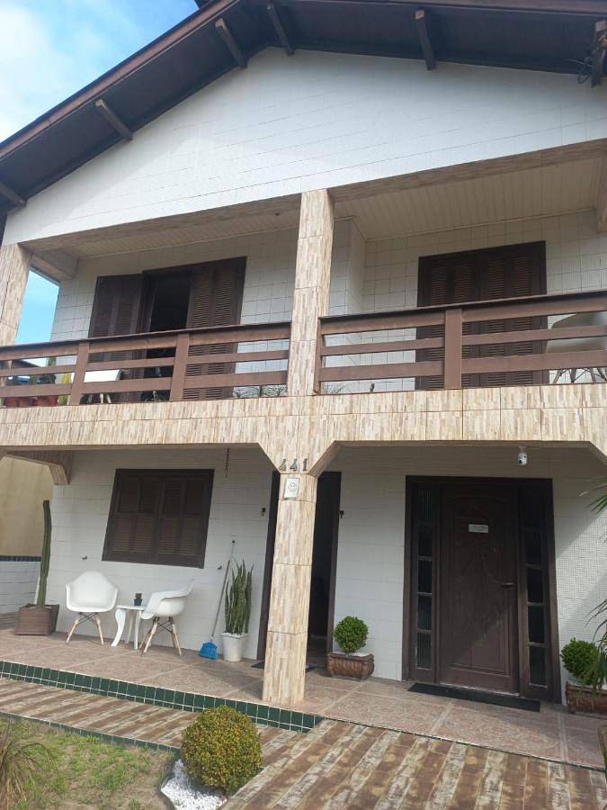 Casas e apartamentos de temporada para 2 pessoas, com vista em Balneário Gaivota