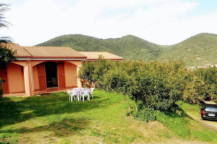 Holiday home for 4 people, with garden - 1