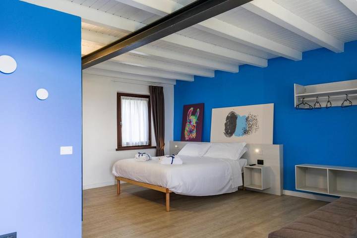 B&b per 4 persone, con Balcone e Terrazza nonché Giardino e Panorama a Belluno