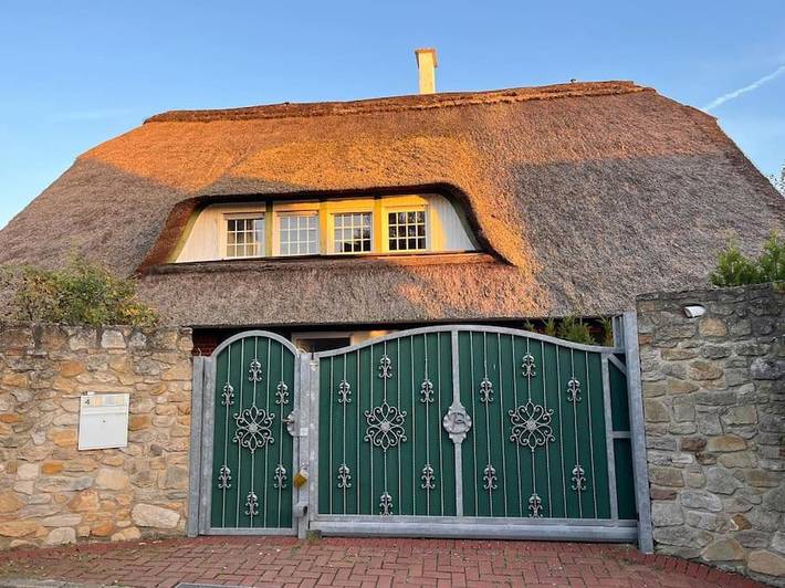 Vakantiewoning voor 14 personen, with uitzicht and tuin as well as balkon in Boppard