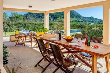 Villa in Pollença, Serra de Tramuntana für 5 