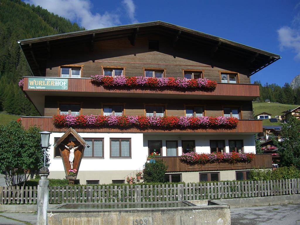 Doppelzimmer, Dusche, Wc in Kals am Großglockner, Bezirk Lienz
