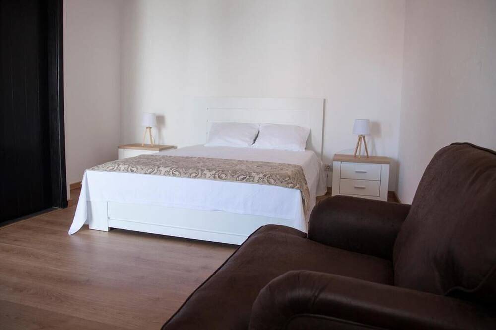 Astonishing Double Room in Sao Roque do Pico in São Roque do Pico, Ilha do Pico