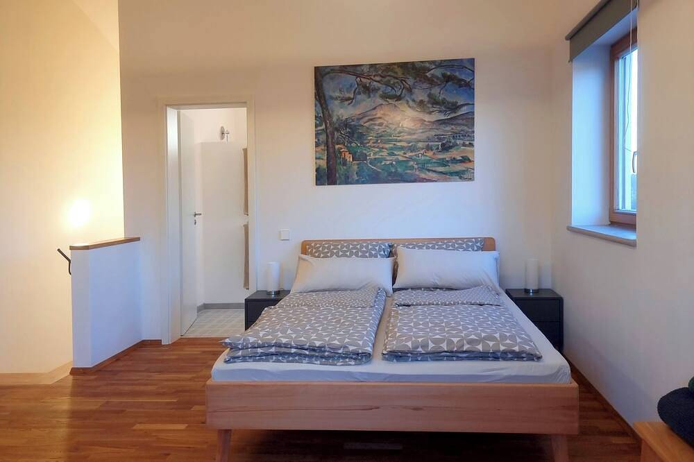 Ganze Wohnung, Ferienwohnung zur Keramikwerkstatt in Babensham, Landkreis Rosenheim