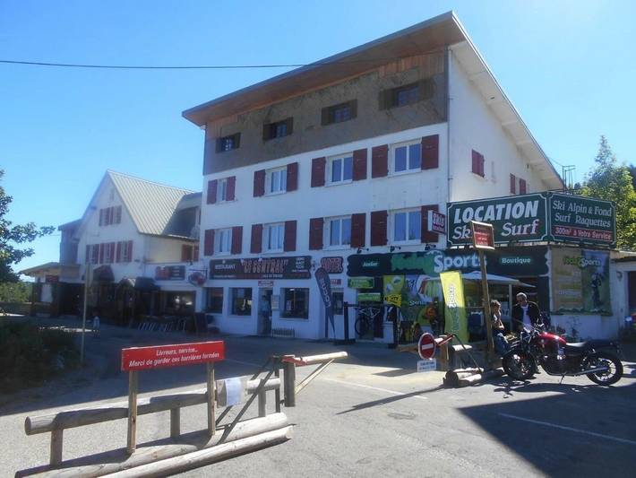 Hôtel pour 4 personnes, avec terrasse et jardin, animaux acceptés dans Station de la Feclaz le Revard - 3