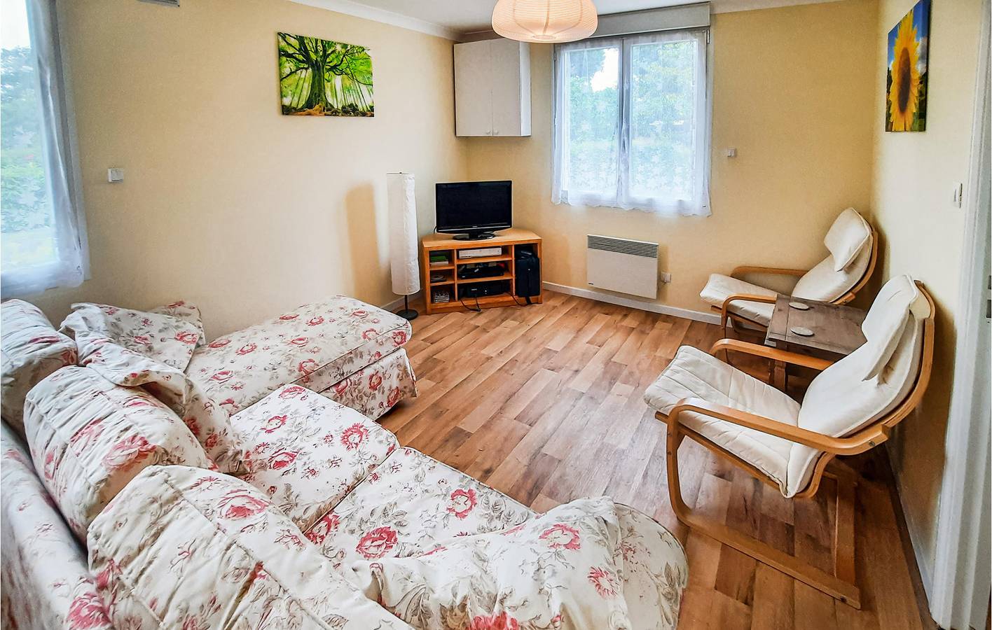 Charmant appartement de 72m2 avec parking et jardin in Chelun, Fougères-Vitré