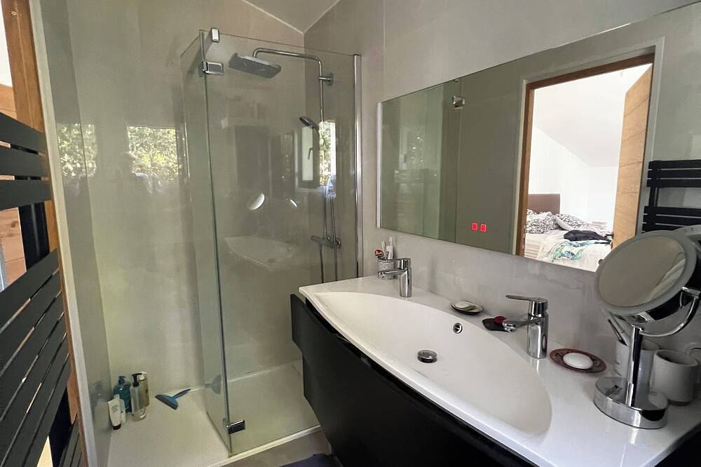 Au Coeur du Golf de Massane Villa Contemporaine Climatisée Avec Piscine in Baillargues, Côte d'Améthyste