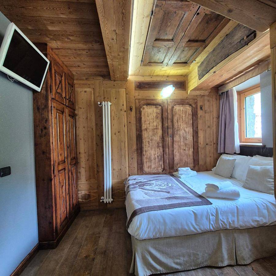 M4478 Mollino Rooms in Cervinia, Valtournenche