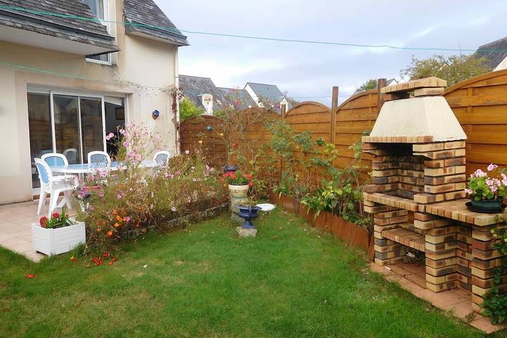 Location de vacances pour 6 personnes, avec Balcon/Terrasse ainsi que Terrasse et Jardin dans Plage Kerleven