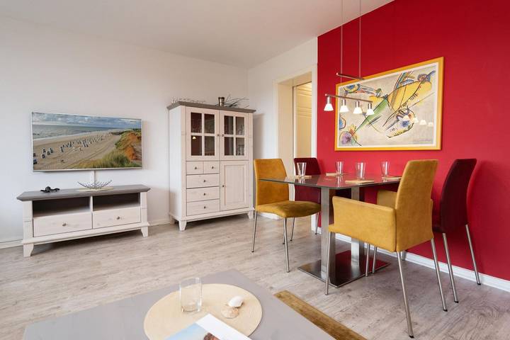 Ganze Wohnung, Strandnahes 2-Zimmer App. mit Balkon, Pkw-Stellplatz, Wlan. Haustiere erlaubt. in Westerland, Sylt (Gemeinde)