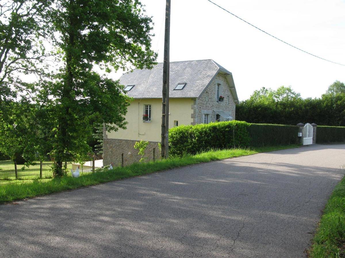Twin Room with View in Tarnac, Région d'Ussel