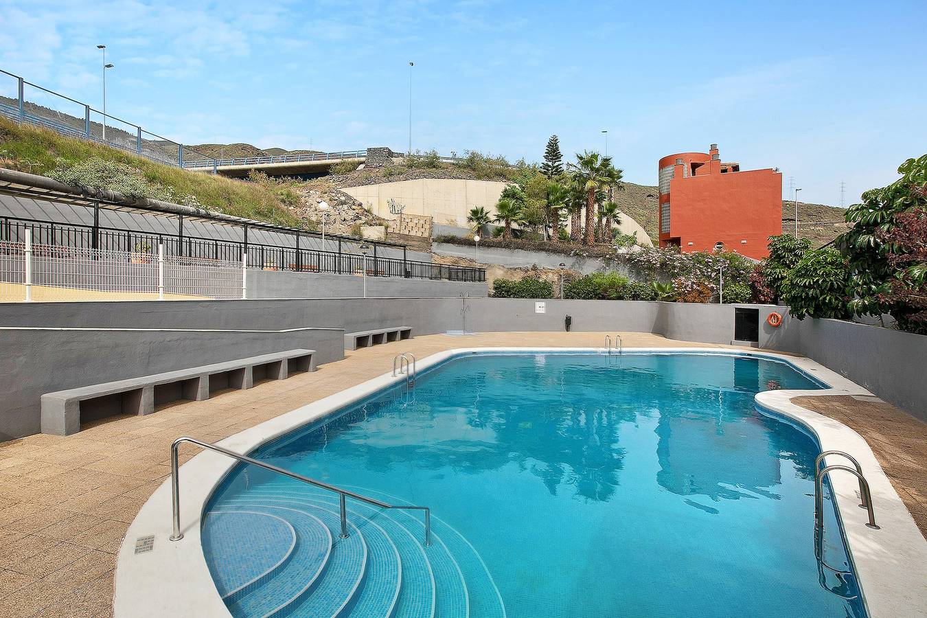 Alojamiento vacacional 'Apartamento Caletillas Alan' con piscinas compartidas, terraza y Wi-Fi in Arigoña, Las Caletillas
