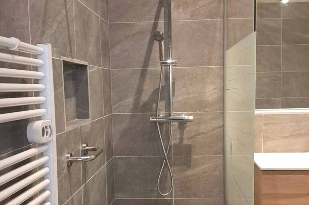 Entire apartment, Hypercentre apartment in Allevard, Isère