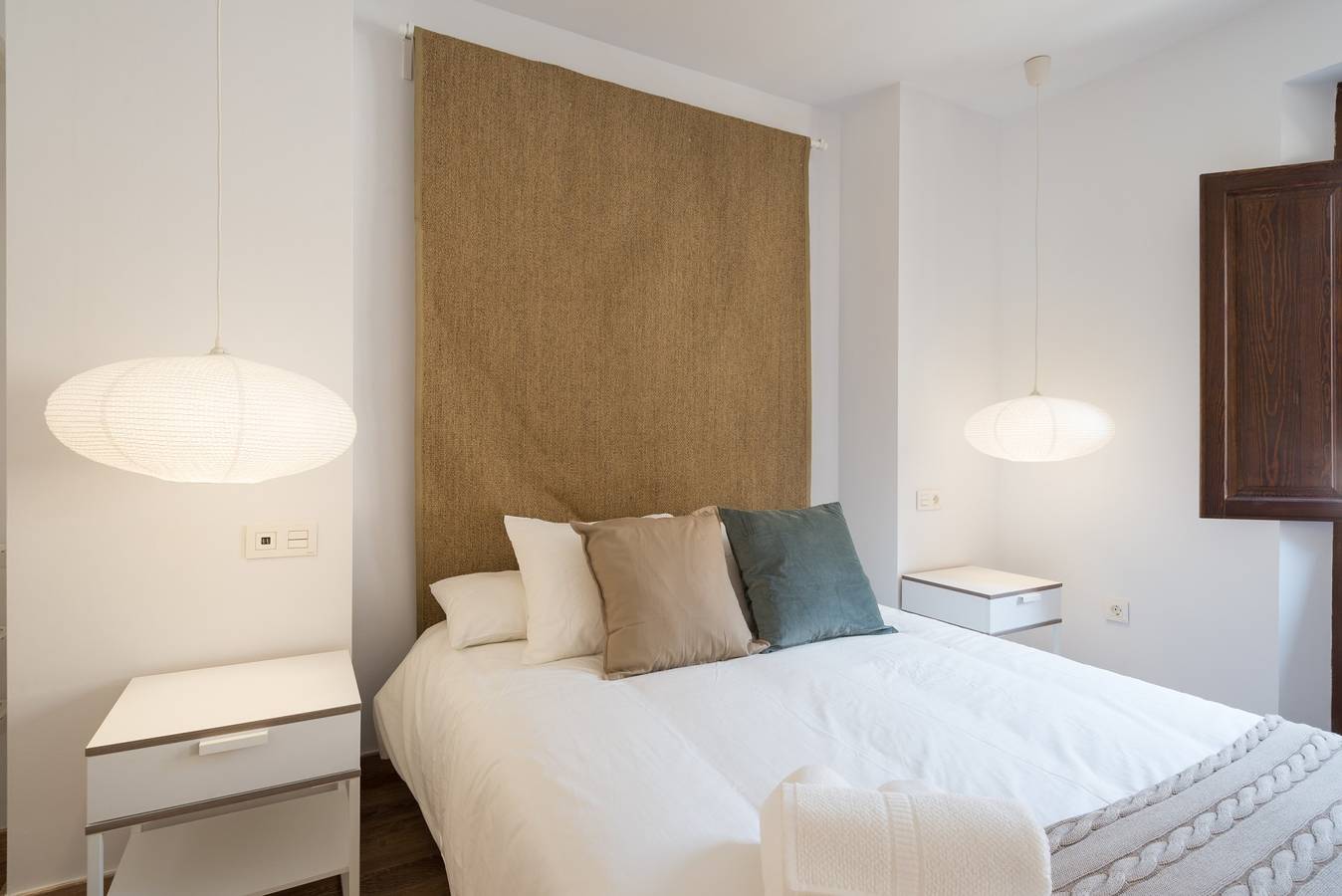 Entire studio, Studio for 4 people with balcony in Malaga Centro Historico, Malaga