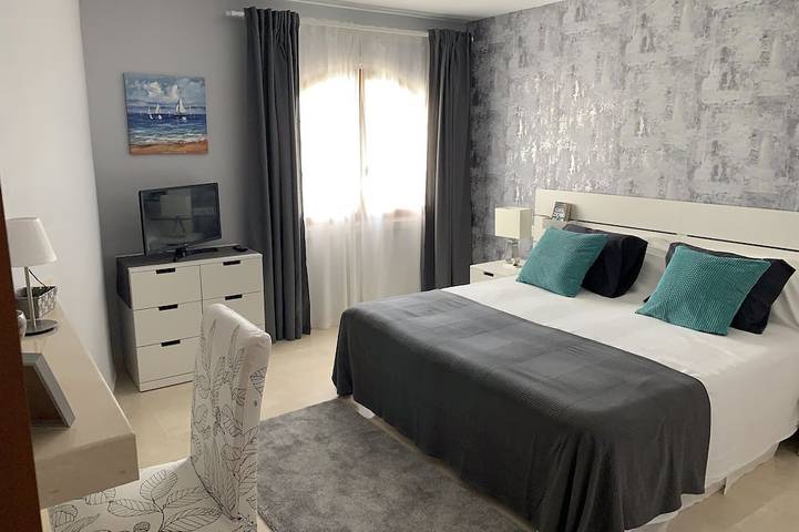 Ganze Wohnung, Beautiful Golf and Tennis Apartment in 5 Star Resort, La Manga Club in Atamaría, Cartagena
