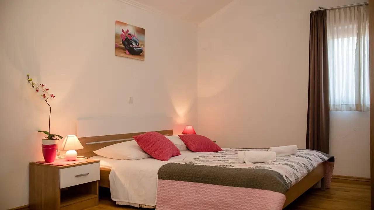 Ganze Ferienwohnung, Ferienwohnung für 3 Personen (37 m²) in Rab in Rab Stadt, Rab