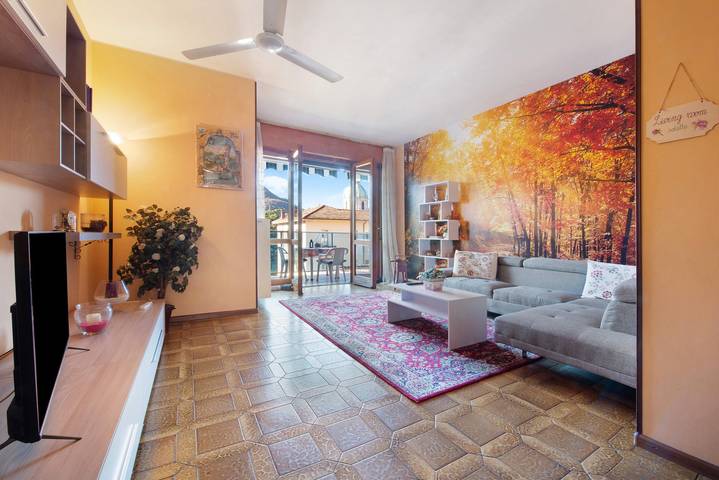 Maison de vacances "House of Roses" avec terrasse privée et Wi-Fi in Côme, Lac de Côme