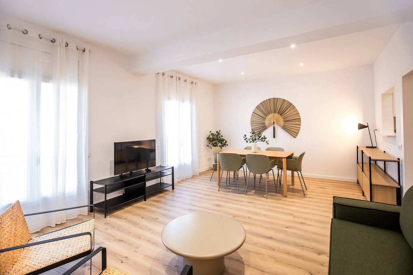 Ganze Wohnung, 63Ind1125- Brand new apartment in Barcelona Zentrum, Barcelona