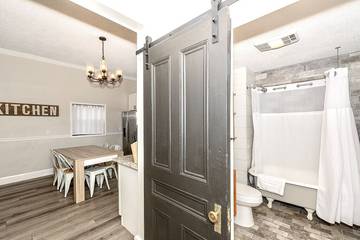 Apartment for 6 Guests in Knoxville, Knox County (TN), Picture 1