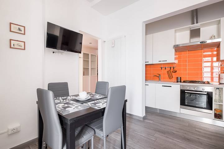 Ferienwohnung für 4 Personen, mit Balkon in Bologna