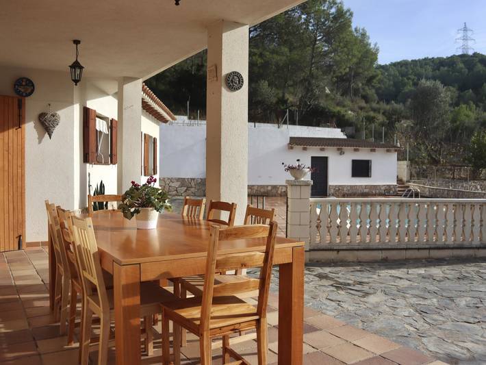 Casa de vacaciones para 11 personas, con jardín y piscina en Alt Penedès - 2