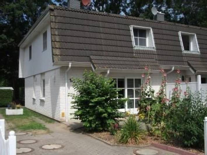 Ferienhaus für 6 Personen, mit Terrasse und Garten in Bannesdorf - 2