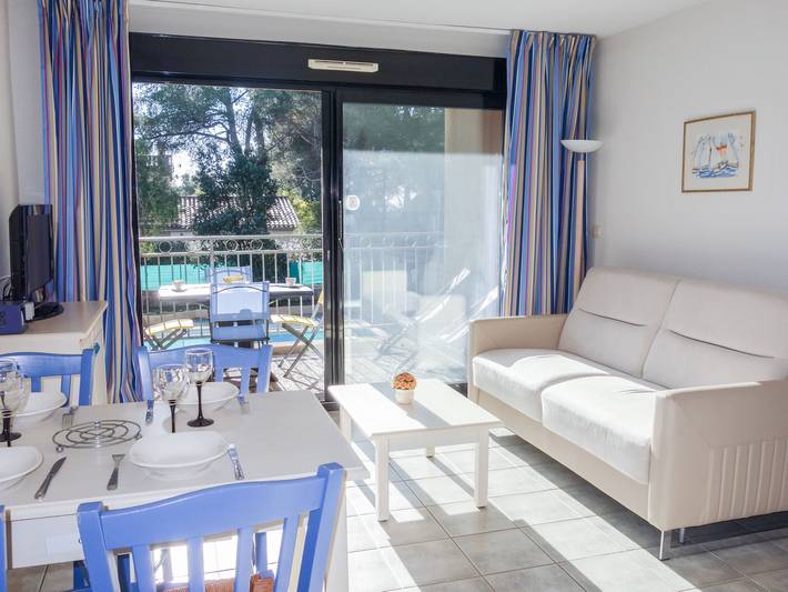 Ferienwohnung für 4 Personen, mit Terrasse und Garten sowie Kinderpool in Sanary-sur-Mer - 4