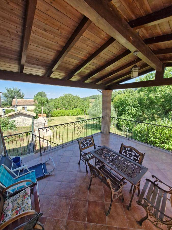 Casa vacanza per 6 persone, con Balcone e Terrazza nonché Giardino a Calitri