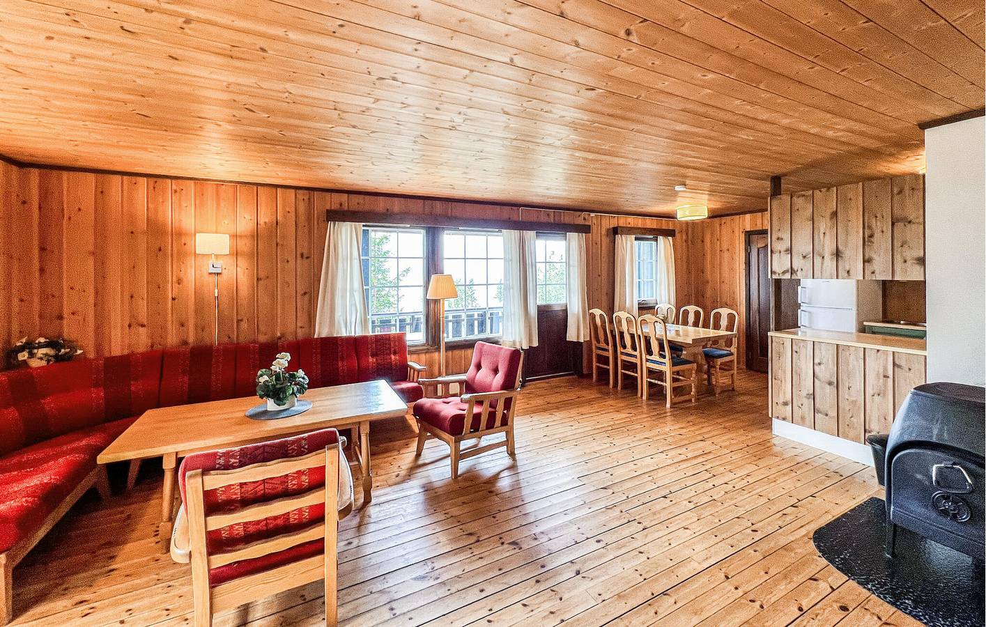 Ferienhaus für 6 Personen mit Pool in Nord-Fron