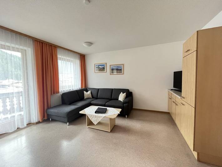 Ganze Ferienwohnung, Apartment/2 Schlafräume/Dusche, Wc Nr. 3 in Tuxer Alpen, Hintertux