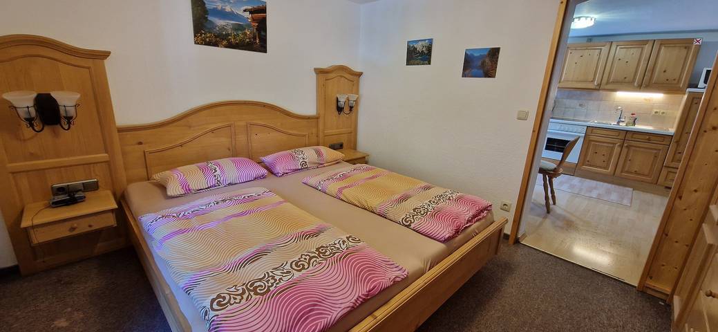 Ganze Ferienwohnung, Laroshäusl Maria Fischer - Ferienwohnung 30qm für 1-2 Personen in Berchtesgaden, Berchtesgadener Alpen