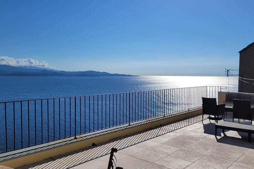 Grande vue mer in Nonza, Cap Corse