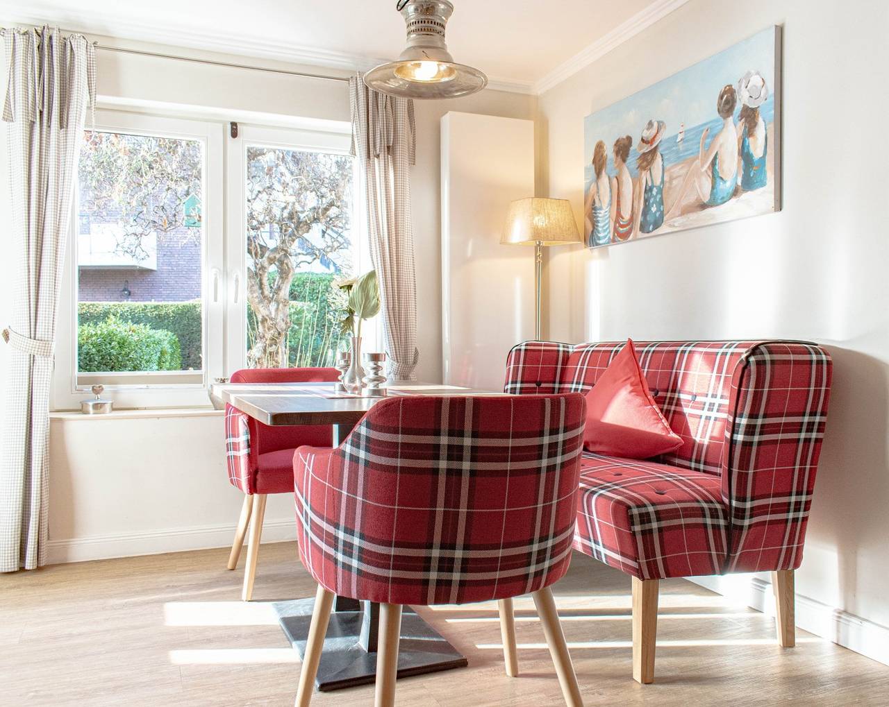 Familienurlaub im Ferienhaus Onkel Tom`S Hütte in direkter Strandlage in Scharbeutz in Scharbeutz, Ostholstein