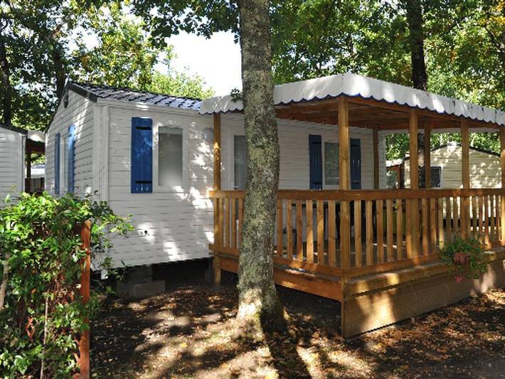 Camping pour 4 personnes, avec bassin pour enfant à Arès - 2