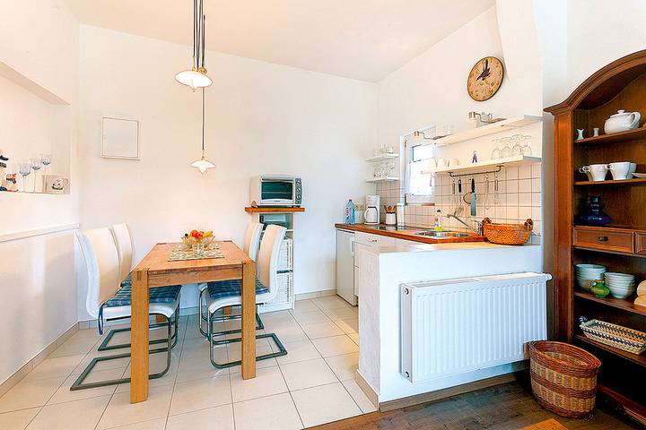 Ferienwohnung für 2 Personen, mit Terrasse in Zingst - 2