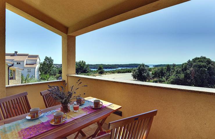 Ferienwohnung für 3 Personen, mit Garten und Balkon - 1