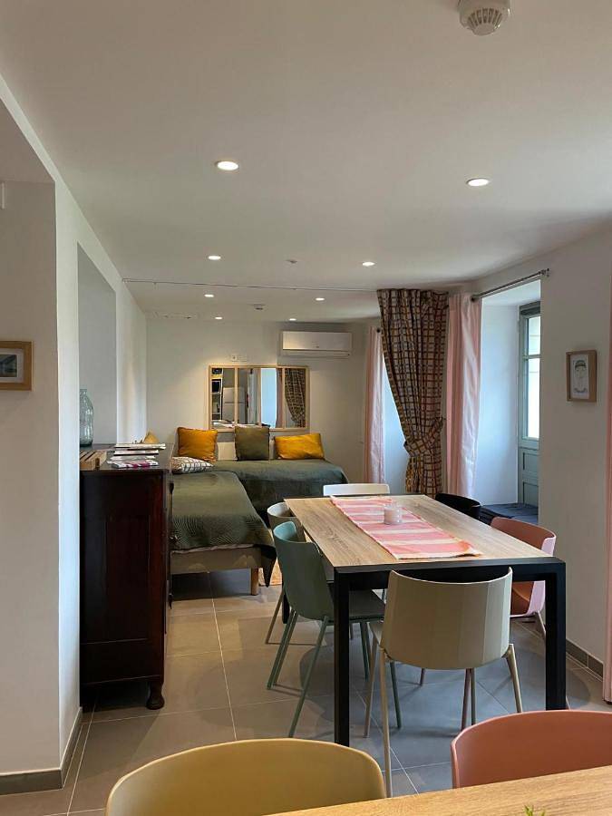 Location de vacances pour 15 personnes, avec terrasse et jardin, animaux acceptés à Lureuil