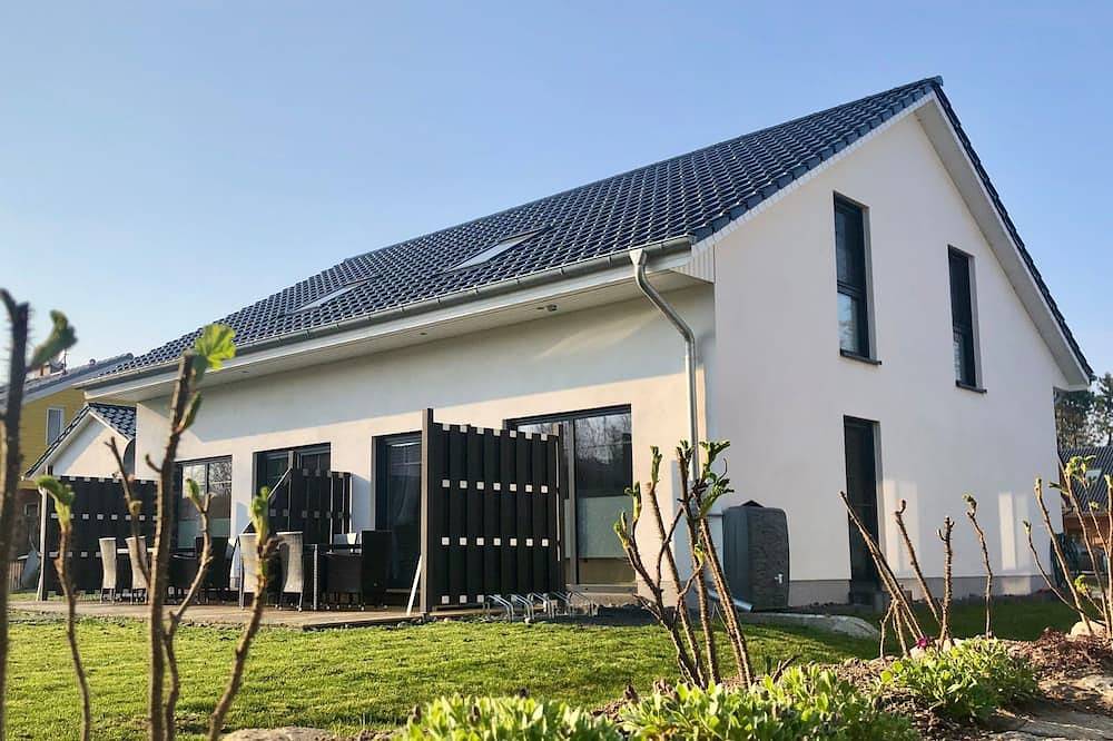 Ferienhaus für 12 Gäste mit 180m² in Wiek in Wiek, Rügen