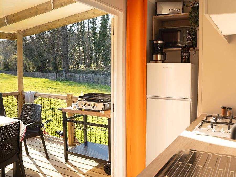 Camping le Pont de Mazerat - Mobilhome 4 personnes - Mobil-home Select Lv Clim Plancha Wifi - 2 chambres - 4 pers in Tamniès, Périgord Noir