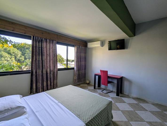 Gîte pour 2 personnes, avec terrasse et jardin à Pamandzi - 2