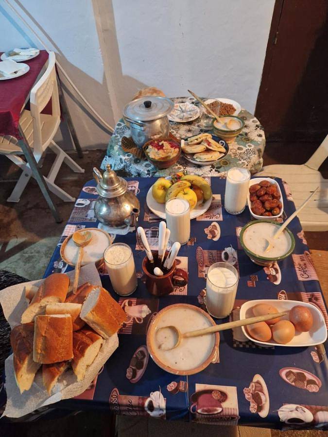 Maison d’hôte pour 4 personnes, avec vue et terrasse, animaux acceptés dans Ijjoukak