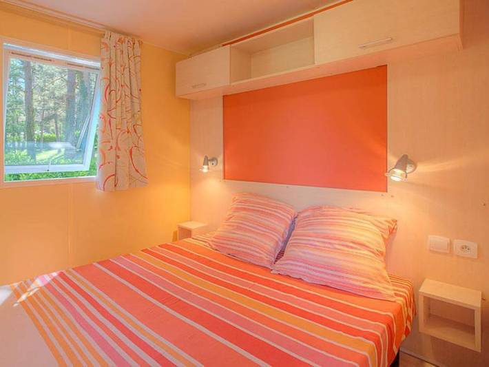 Camping La Cremade - Mobilhome 6 personnes in Axat, Parc naturel régional Corbières-Fenouillèdes