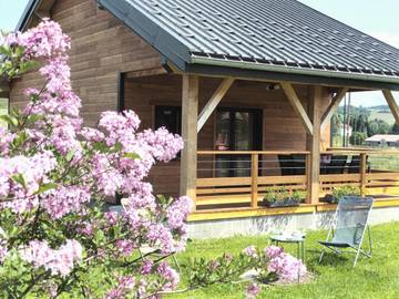 Maison de campagne pour 5 personnes, avec jardin et vue dans Septmoncel Les Molunes