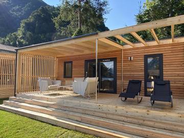 Bungalow für 6 Personen, mit Garten und Terrasse am Idrosee